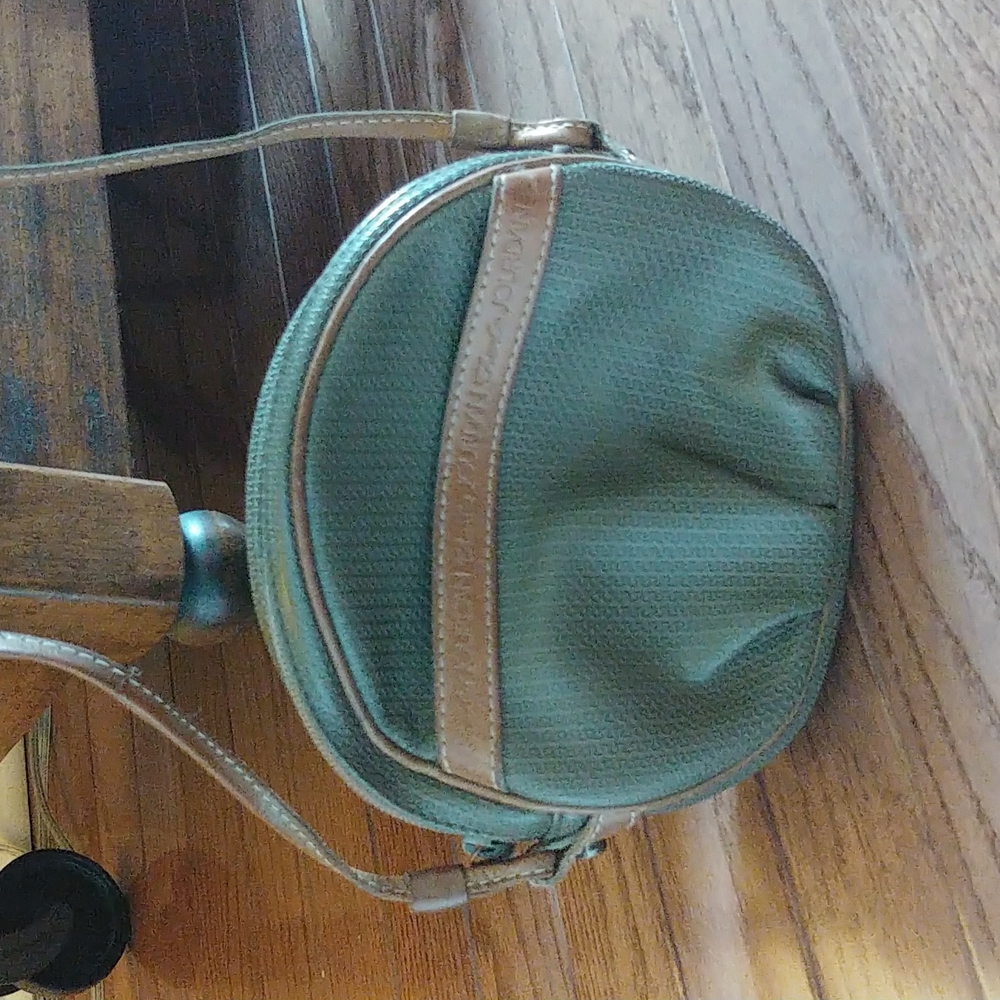 Vintage Charles Jourdan purse/crossbody